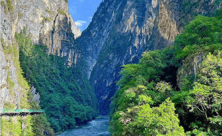 四川-----巴山大峡谷